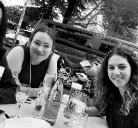 Meral Simsek und Freunde